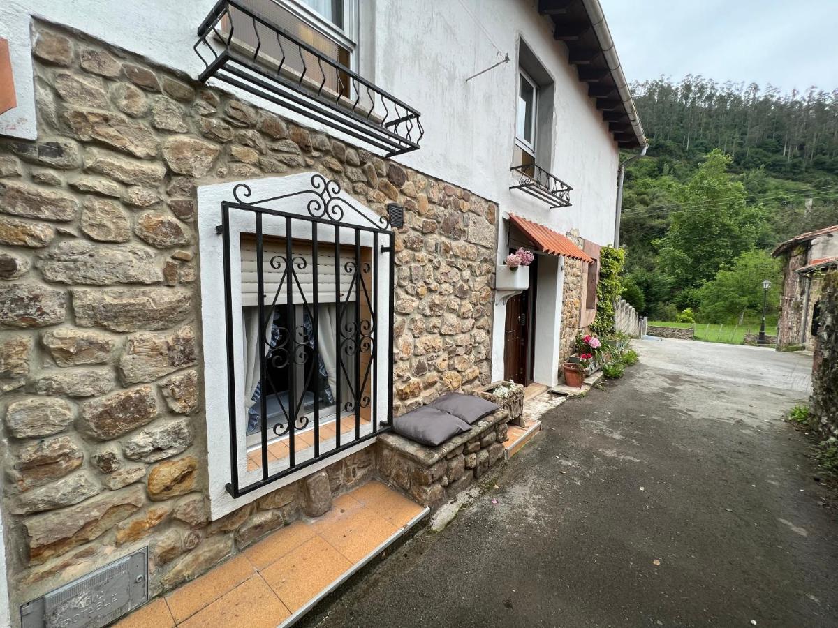Casa En Treceno 5 Dormitorios Y 2 Plantas エクステリア 写真